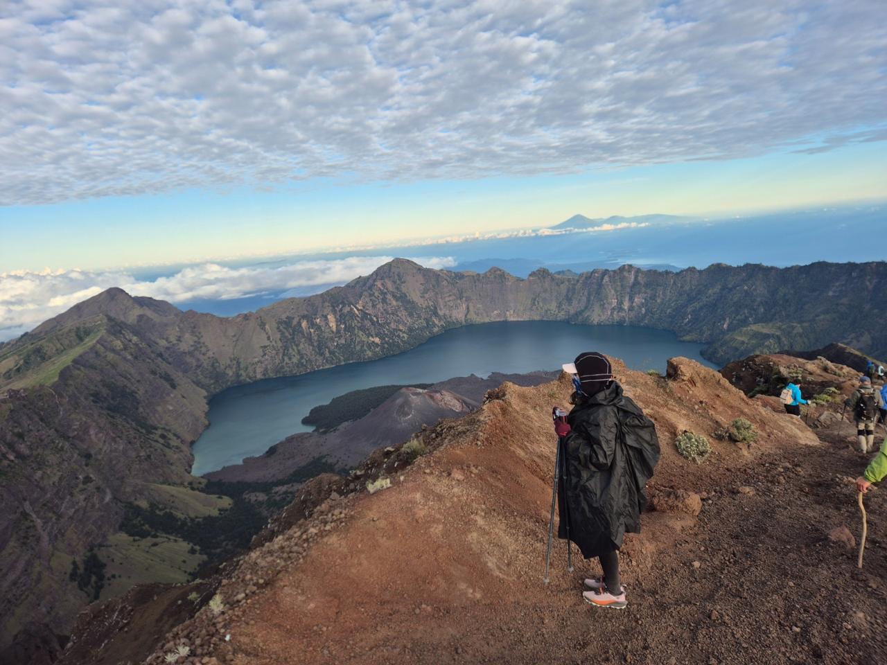 2d1n summit 1